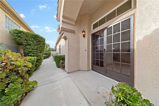 24175 VIA LLANO, Murrieta, CA 92562