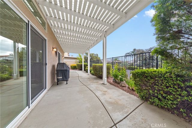 24175 VIA LLANO, Murrieta, CA 92562