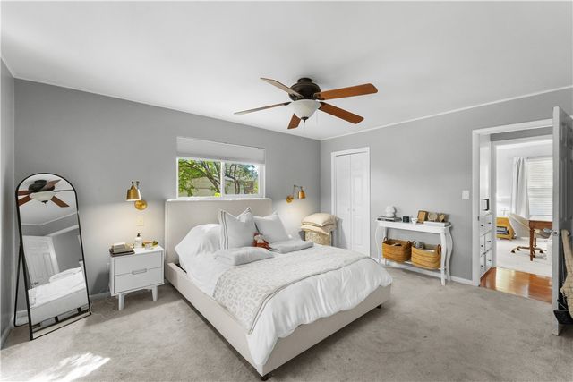 1316 Cardinal Drive, Fayetteville, AR 72703