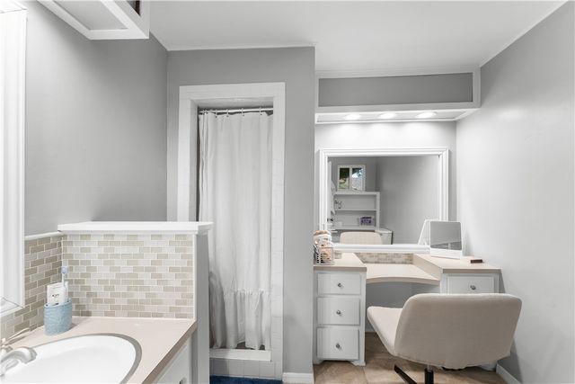 1316 Cardinal Drive, Fayetteville, AR 72703