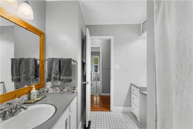 1316 Cardinal Drive, Fayetteville, AR 72703