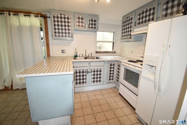 139 Strawberry Hill Road, Bristol, CT 06010