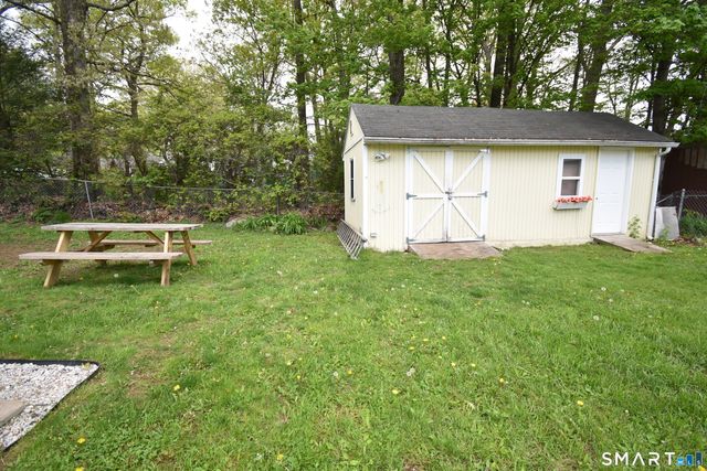 139 Strawberry Hill Road, Bristol, CT 06010