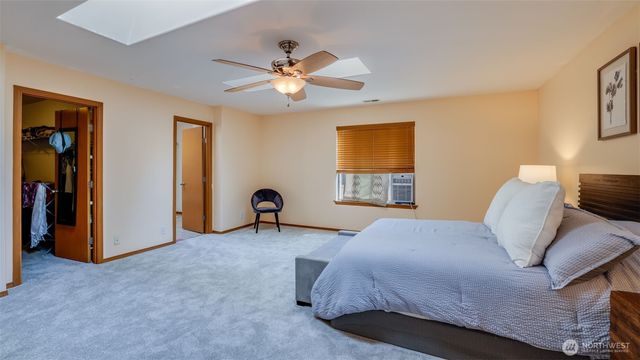 28843 213th Court SE, Kent, WA 98042