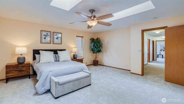 28843 213th Court SE, Kent, WA 98042