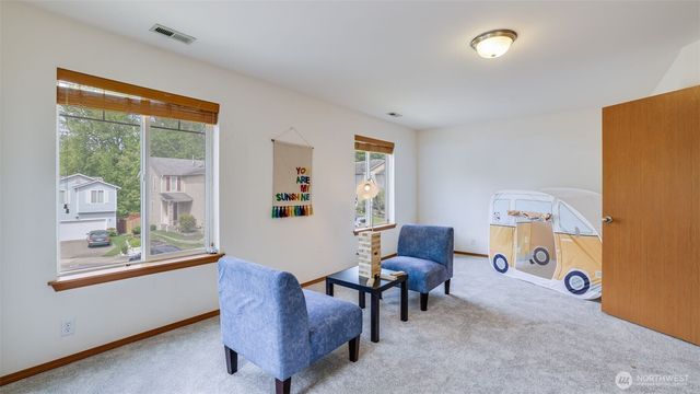 28843 213th Court SE, Kent, WA 98042