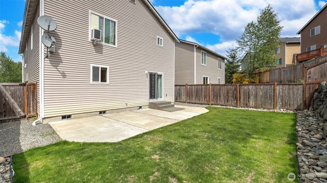 28843 213th Court SE, Kent, WA 98042
