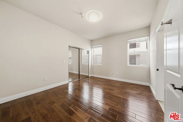 320 S SWALL Drive 3, Los Angeles, CA 90048