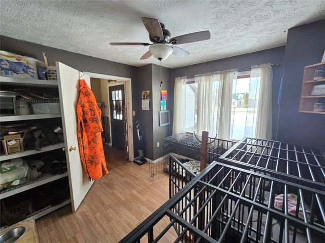 156 E MAIN Street, Columbus, PA 16405