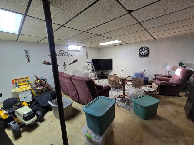 156 E MAIN Street, Columbus, PA 16405