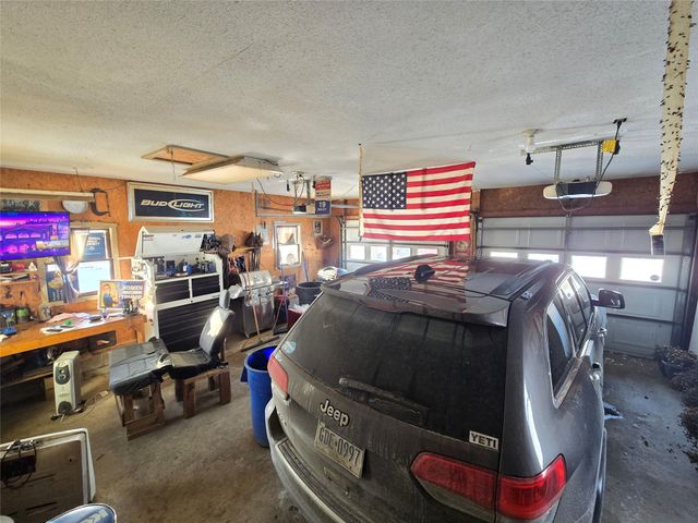 156 E MAIN Street, Columbus, PA 16405