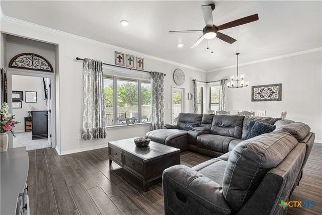 3607 Reynolds Drive, Belton, TX 76513