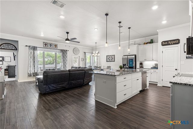 3607 Reynolds Drive, Belton, TX 76513