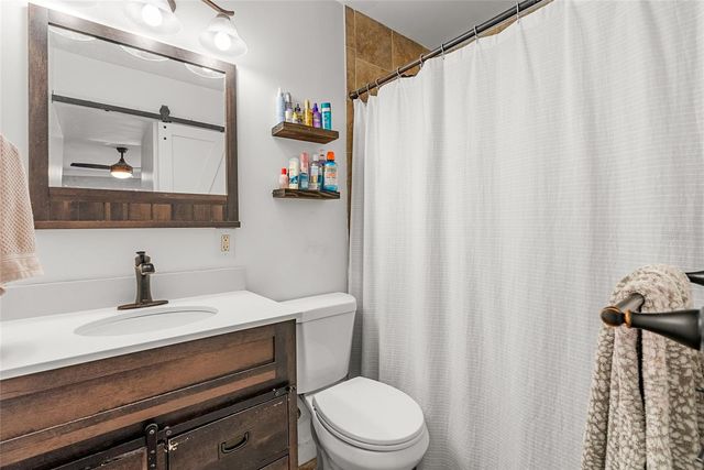 3412 W BAY AVENUE, Tampa, FL 33611