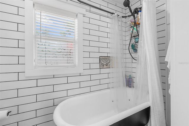 3412 W BAY AVENUE, Tampa, FL 33611