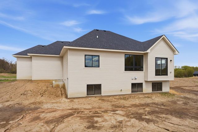 909 Acorn Court, Hudson, WI 54016