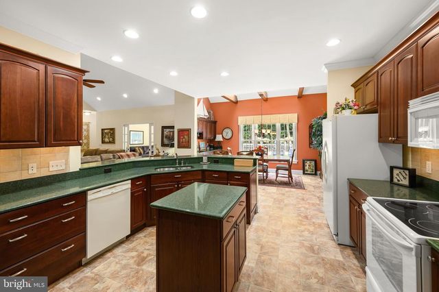 116 VILLAGE DR, Seaford, DE 19973