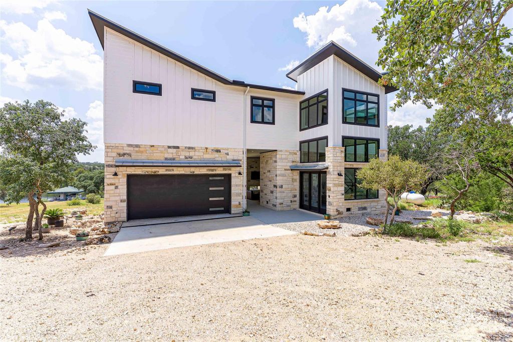 23633 Lakeside DR, Marble Falls, TX 78654