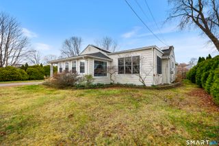 24 Seabreeze Road, Old Saybrook, CT 06475