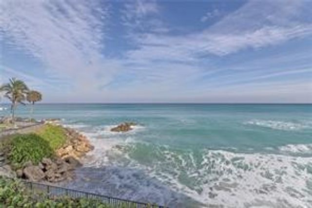 1239 Hillsboro Mile 608, Hillsboro Beach, FL 33062