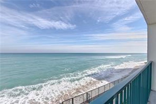 1239 Hillsboro Mile 608, Hillsboro Beach, FL 33062