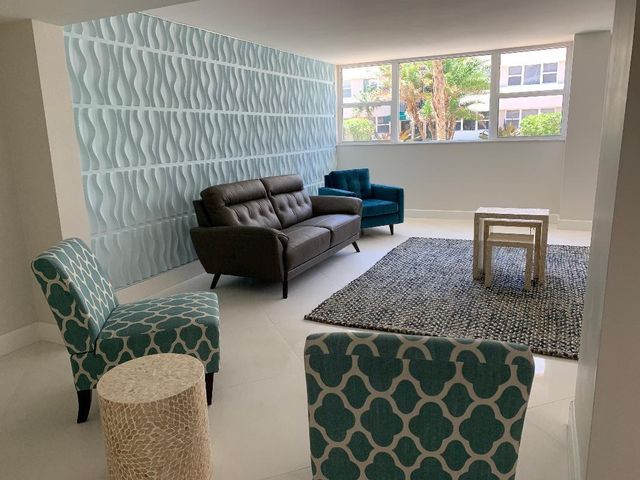 1239 Hillsboro Mile 608, Hillsboro Beach, FL 33062