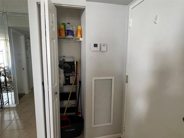 1239 Hillsboro Mile 608, Hillsboro Beach, FL 33062