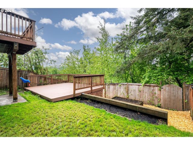 553 S 48TH Pl, Springfield, OR 97478