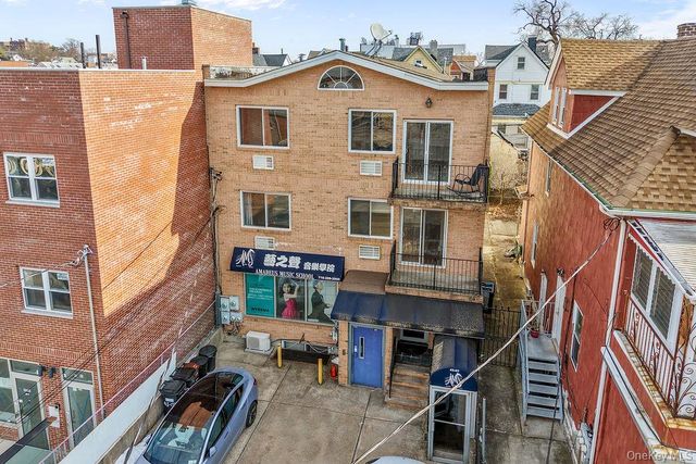 43-07 162 Street, Flushing, NY 11358