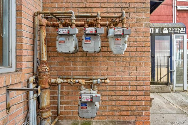 43-07 162 Street, Flushing, NY 11358