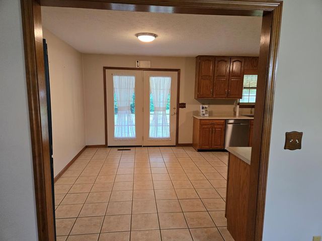 204 Old County Road, Ringgold, GA 30736