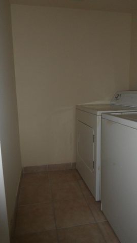 351 Palm Way W 201, Pembroke Pines, FL 33025