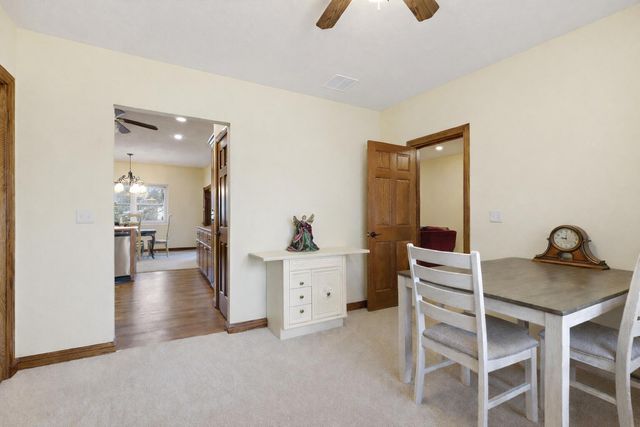 3538 N Prince Lane, Springfield, MO 65803