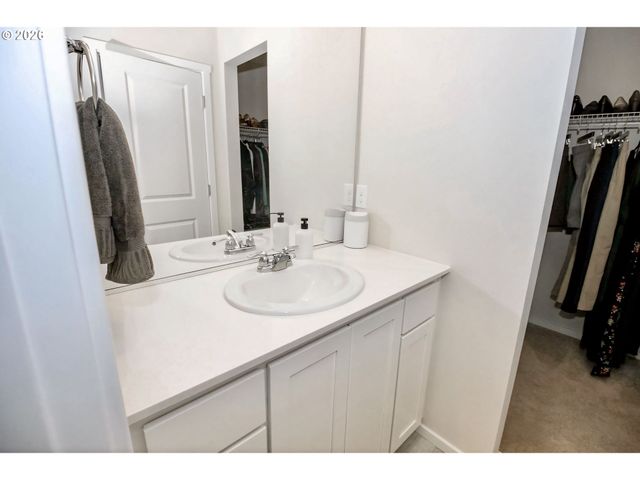 903 Nw 174TH St, Ridgefield, WA 98642