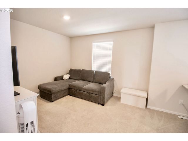 903 Nw 174TH St, Ridgefield, WA 98642