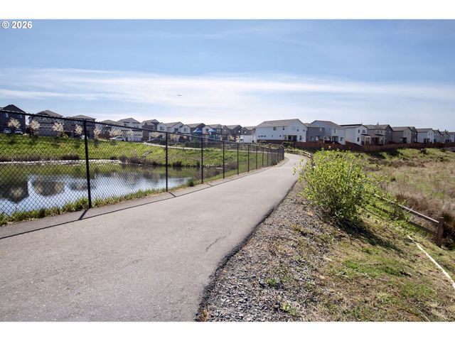 903 Nw 174TH St, Ridgefield, WA 98642