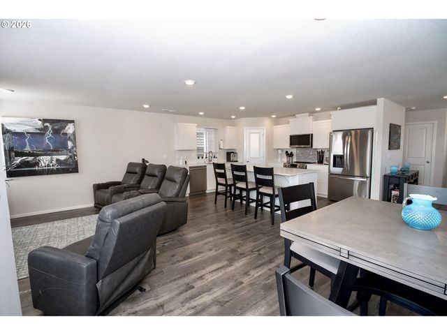 903 Nw 174TH St, Ridgefield, WA 98642