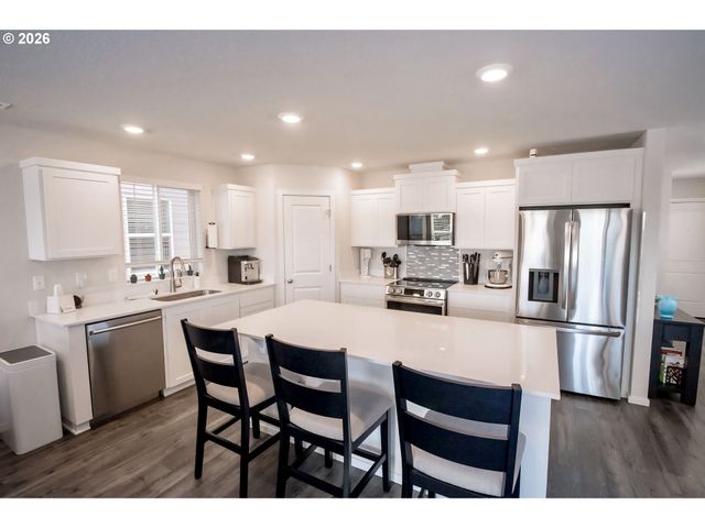 903 Nw 174TH St, Ridgefield, WA 98642