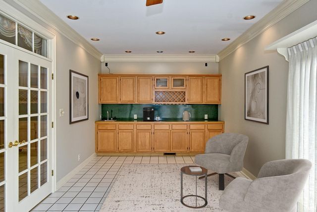 210 Shane Court, Evansville, IN 47715