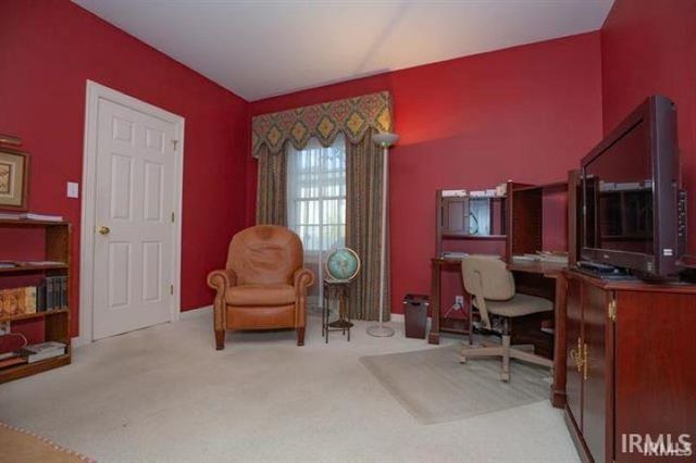 210 Shane Court, Evansville, IN 47715