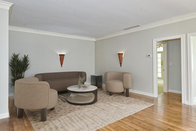 210 Shane Court, Evansville, IN 47715