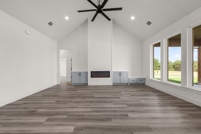 508 Ashlow Court, Springtown, TX 76082