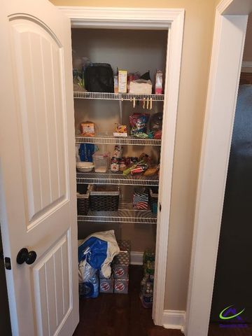 305 Loneoak Trail, Kathleen, GA 31047