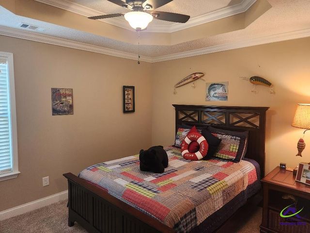 305 Loneoak Trail, Kathleen, GA 31047