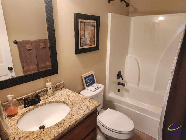 305 Loneoak Trail, Kathleen, GA 31047