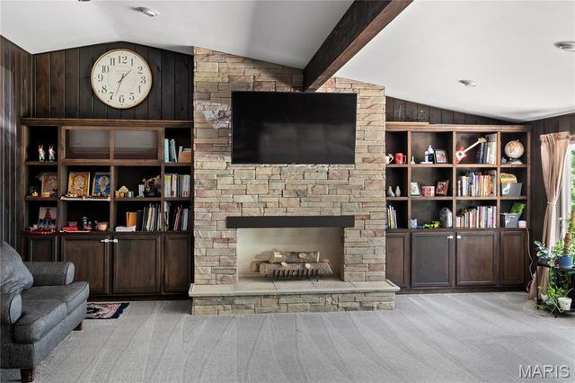 2105 Jackson Road, Poplar Bluff, MO 63901