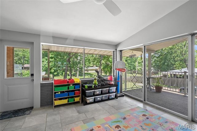 2105 Jackson Road, Poplar Bluff, MO 63901