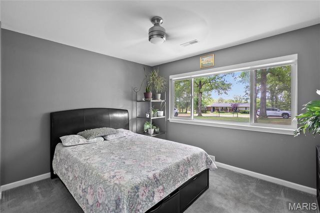 2105 Jackson Road, Poplar Bluff, MO 63901