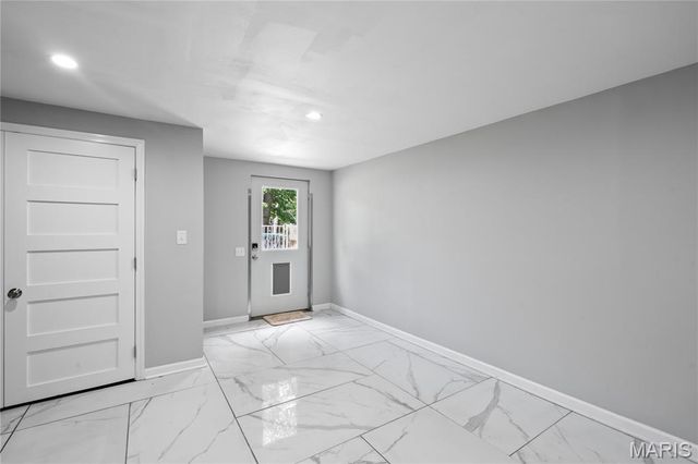 2105 Jackson Road, Poplar Bluff, MO 63901