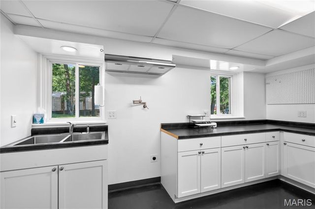 2105 Jackson Road, Poplar Bluff, MO 63901